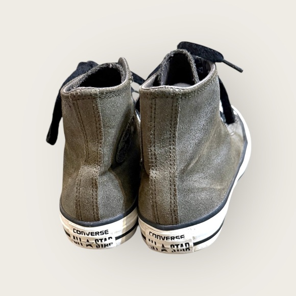 Hi-Top Leather Converse - Picture 4 of 6